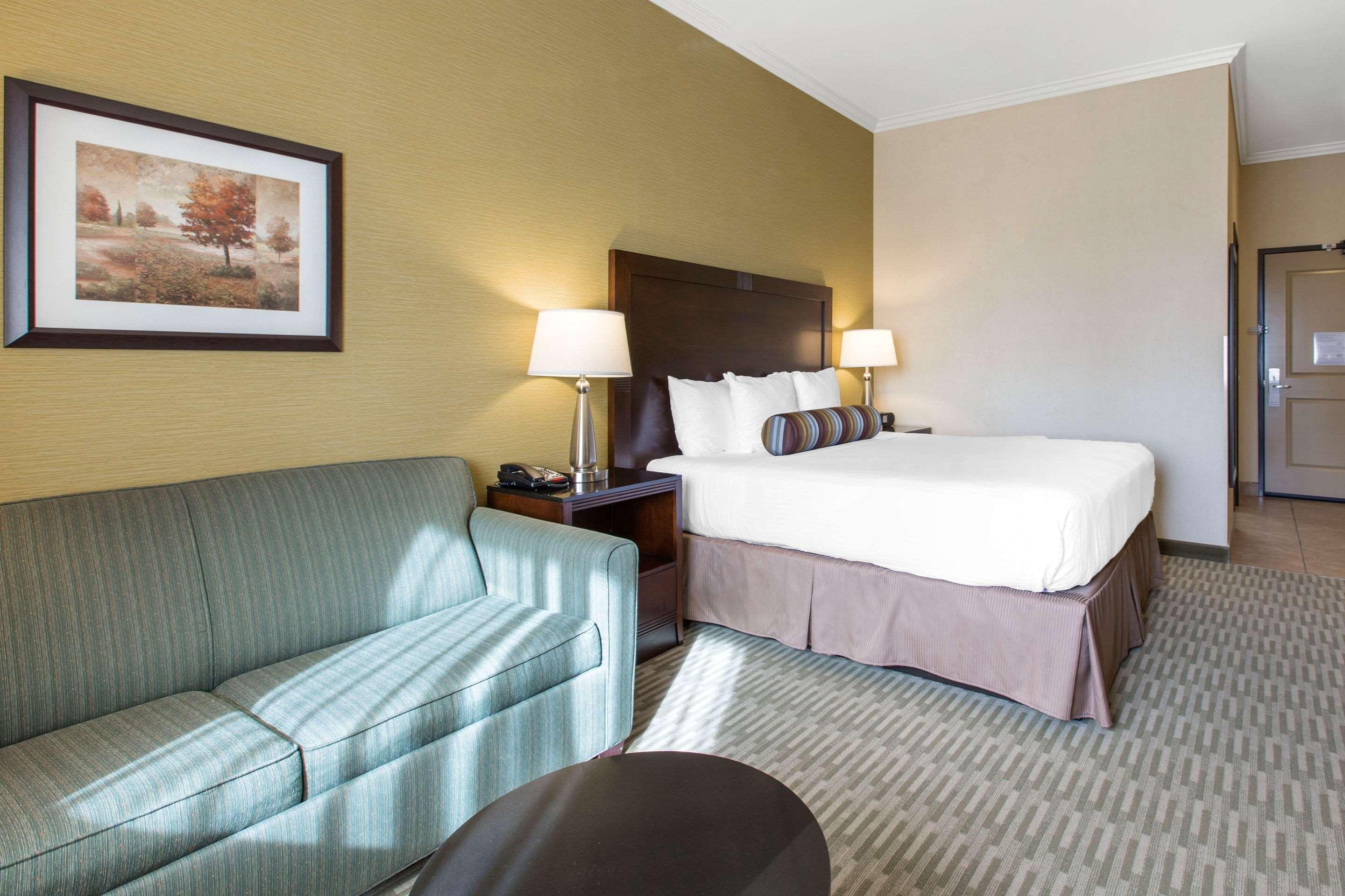 The Oaks Hotel & Suites Пасо Роблс Экстерьер фото
